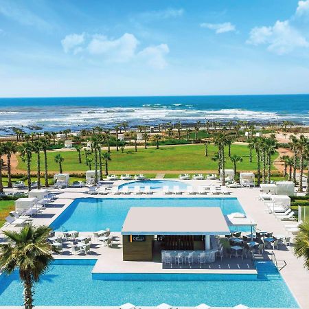 Vichy Célestins Spa Hôtel Casablanca Bouznika Esterno foto The beach at the Royal Beach Palace