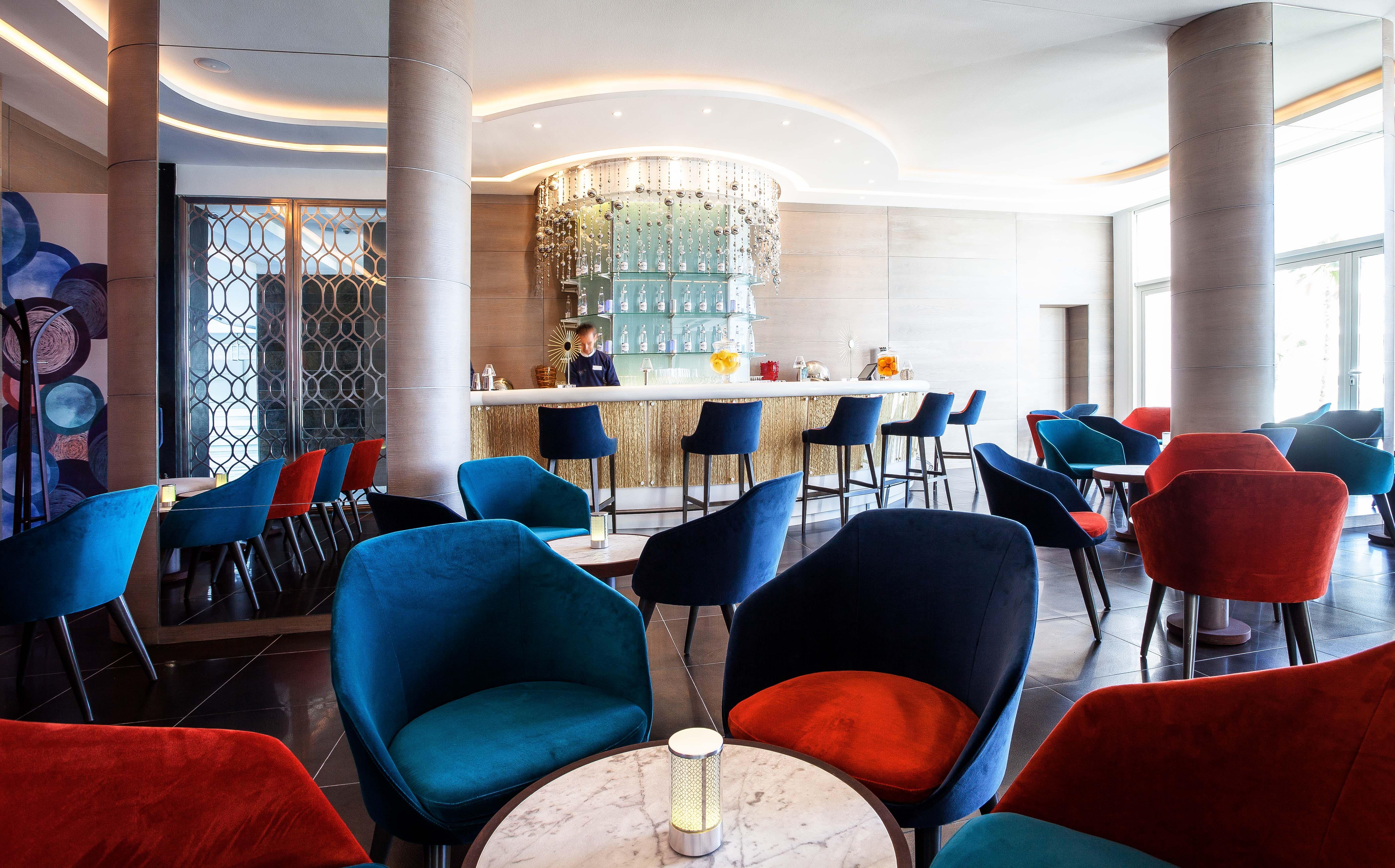 Vichy Célestins Spa Hôtel Casablanca Bouznika Esterno foto The bar at the 101 lounge
