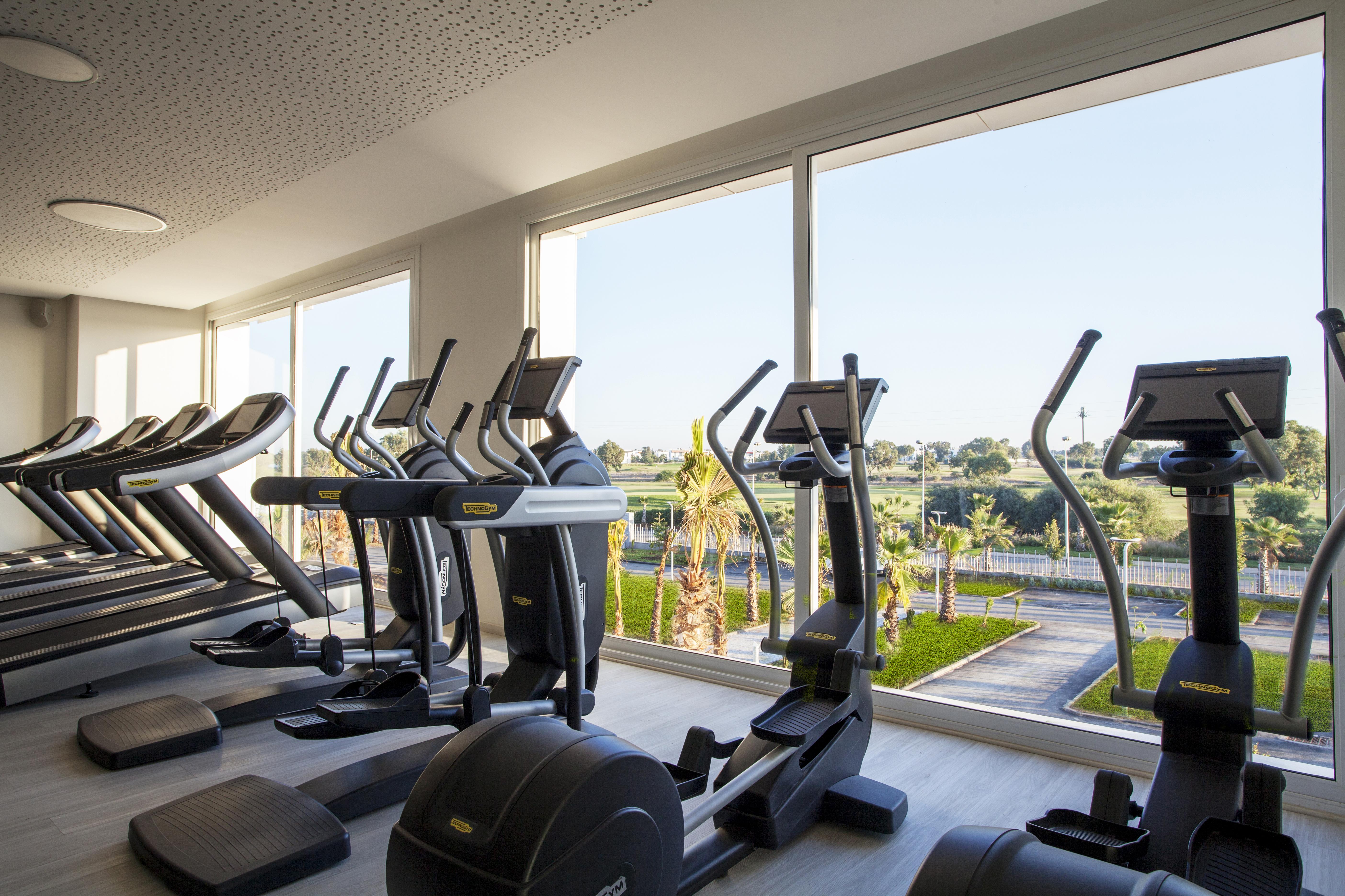 Vichy Célestins Spa Hôtel Casablanca Bouznika Esterno foto The gym at the hotel